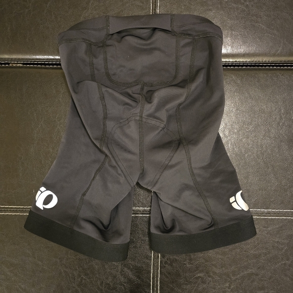 Pearl iZumi Interval Cycling Shorts - Picture 3 of 6